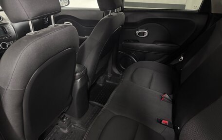 KIA Soul II рестайлинг, 2018 год, 1 378 000 рублей, 20 фотография
