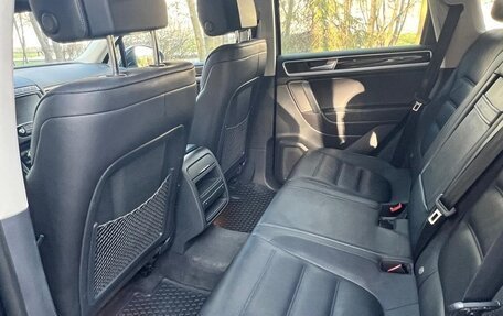 Volkswagen Touareg III, 2017 год, 3 550 000 рублей, 10 фотография