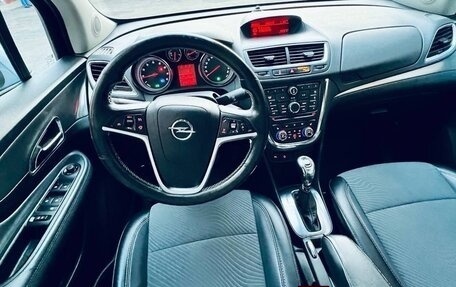 Opel Mokka I, 2013 год, 1 059 000 рублей, 14 фотография