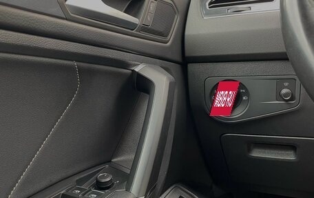 Volkswagen Tiguan II, 2019 год, 3 050 000 рублей, 18 фотография