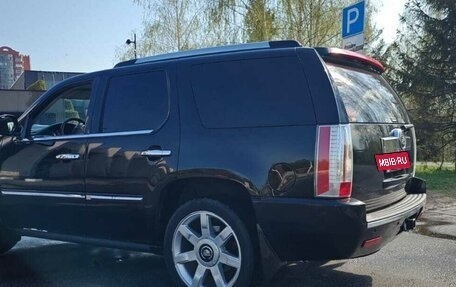 Cadillac Escalade III, 2011 год, 1 800 000 рублей, 7 фотография