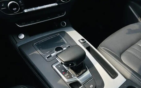 Audi Q5, 2020 год, 2 700 000 рублей, 13 фотография
