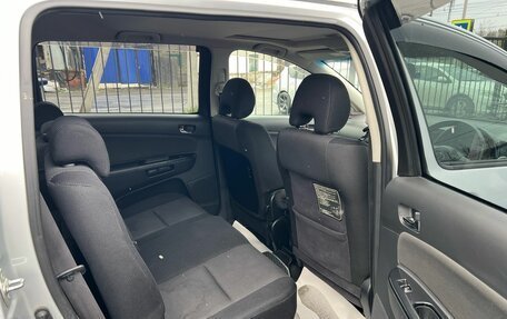 Toyota Wish II, 2003 год, 679 999 рублей, 12 фотография