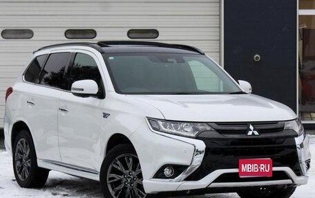 Mitsubishi Outlander III рестайлинг 3, 2021 год, 1 990 111 рублей, 1 фотография