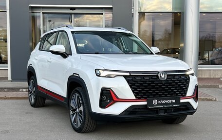 Changan CS35 Plus, 2023 год, 1 700 000 рублей, 2 фотография