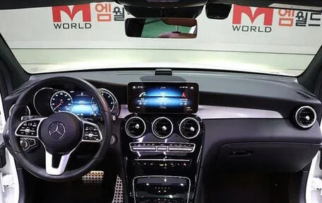 Mercedes-Benz GLC, 2021 год, 3 400 000 рублей, 10 фотография