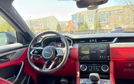Jaguar F-Pace, 2022 год, 9 535 000 рублей, 9 фотография
