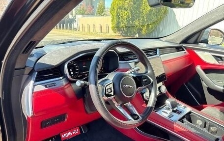 Jaguar F-Pace, 2022 год, 9 535 000 рублей, 12 фотография