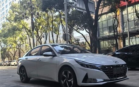 Hyundai Elantra, 2022 год, 1 350 404 рублей, 3 фотография