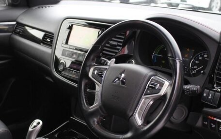 Mitsubishi Outlander III рестайлинг 3, 2021 год, 1 990 111 рублей, 6 фотография