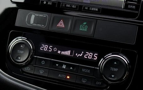 Mitsubishi Outlander III рестайлинг 3, 2021 год, 1 990 111 рублей, 22 фотография