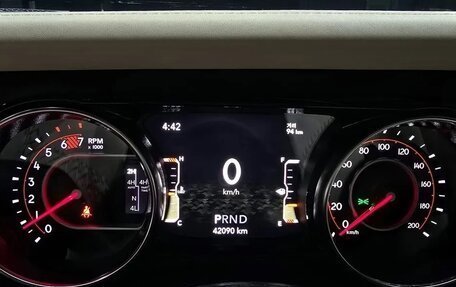 Jeep Wrangler, 2021 год, 5 610 000 рублей, 10 фотография
