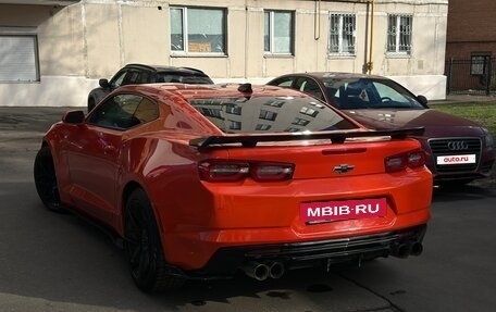 Chevrolet Camaro VI, 2020 год, 3 300 000 рублей, 7 фотография