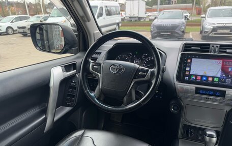 Toyota Land Cruiser Prado 150 рестайлинг 2, 2019 год, 4 299 000 рублей, 8 фотография