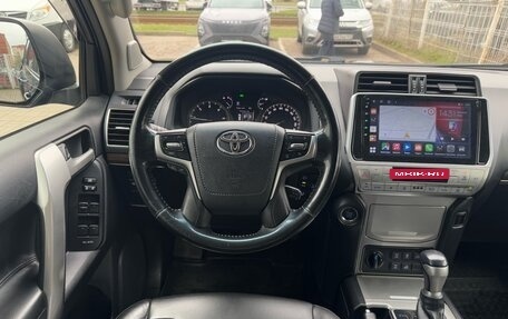 Toyota Land Cruiser Prado 150 рестайлинг 2, 2019 год, 4 299 000 рублей, 10 фотография