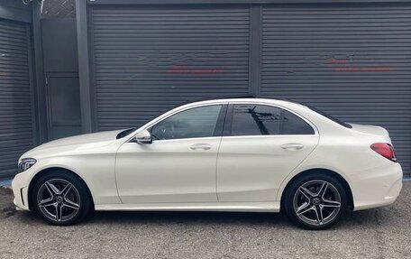 Mercedes-Benz C-Класс, 2019 год, 1 750 000 рублей, 6 фотография