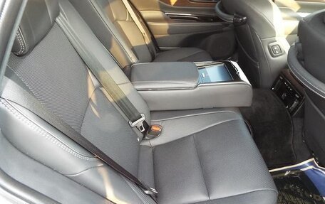 Toyota Crown, 2022 год, 4 550 060 рублей, 8 фотография