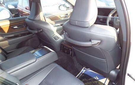 Toyota Crown, 2022 год, 4 550 060 рублей, 13 фотография