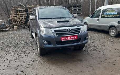 Toyota Hilux VII, 2013 год, 2 550 000 рублей, 1 фотография