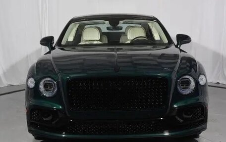 Bentley Flying Spur, 2022 год, 17 300 000 рублей, 1 фотография