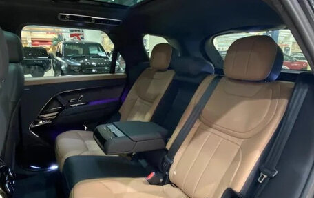 Land Rover Range Rover Sport, 2024 год, 15 000 000 рублей, 14 фотография