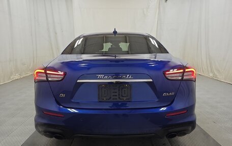Maserati Ghibli, 2022 год, 5 680 000 рублей, 4 фотография