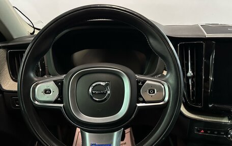 Volvo XC60 II, 2018 год, 3 700 000 рублей, 7 фотография