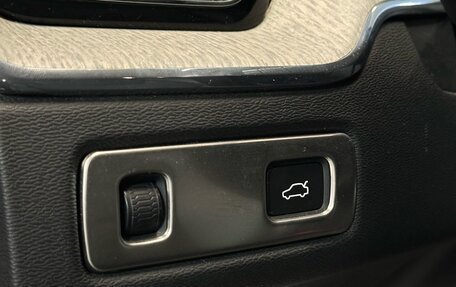 Volvo XC60 II, 2018 год, 3 700 000 рублей, 17 фотография