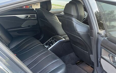 BMW 8 серия, 2022 год, 7 130 000 рублей, 9 фотография
