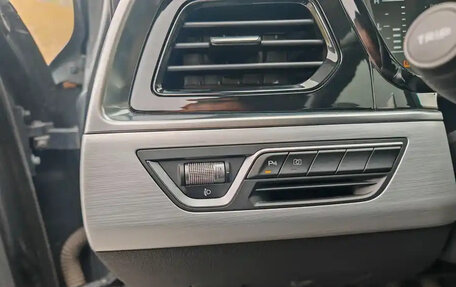 Geely Tugella FY11, 2021 год, 1 690 000 рублей, 17 фотография