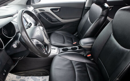 Hyundai Avante, 2012 год, 1 099 000 рублей, 8 фотография