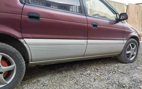 Mitsubishi Chariot III, 1995 год, 150 000 рублей, 2 фотография