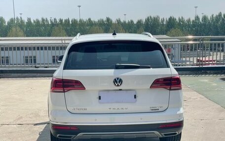 Volkswagen Tharu, 2022 год, 1 800 011 рублей, 5 фотография