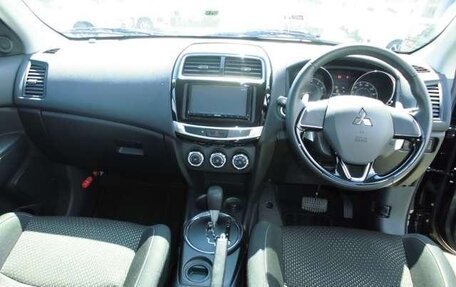 Mitsubishi RVR III рестайлинг, 2016 год, 1 350 000 рублей, 7 фотография