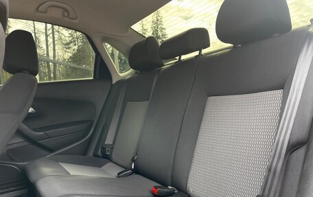 Volkswagen Polo VI (EU Market), 2012 год, 879 000 рублей, 19 фотография