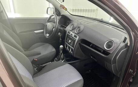 Ford Fusion I, 2011 год, 749 000 рублей, 10 фотография