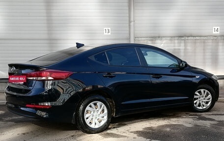 Hyundai Elantra VI рестайлинг, 2017 год, 1 259 000 рублей, 5 фотография
