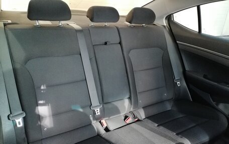 Hyundai Elantra VI рестайлинг, 2017 год, 1 259 000 рублей, 12 фотография