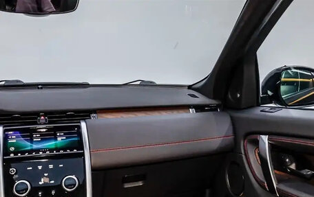 Land Rover Discovery Sport I рестайлинг, 2021 год, 2 450 023 рублей, 22 фотография
