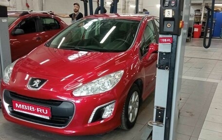 Peugeot 308 II, 2011 год, 730 000 рублей, 1 фотография