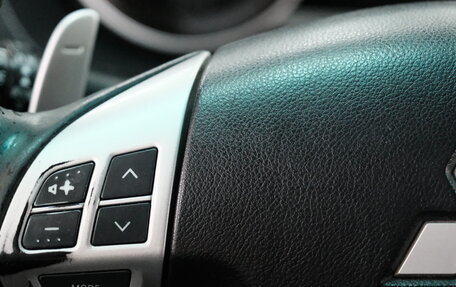 Mitsubishi Outlander III рестайлинг 3, 2007 год, 1 399 000 рублей, 13 фотография