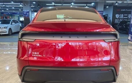 Tesla Model Y I, 2025 год, 4 600 000 рублей, 6 фотография