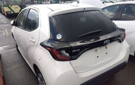 Toyota Yaris, 2020 год, 760 000 рублей, 4 фотография