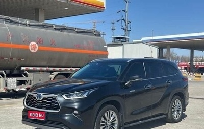 Toyota Highlander, 2022 год, 3 830 000 рублей, 1 фотография