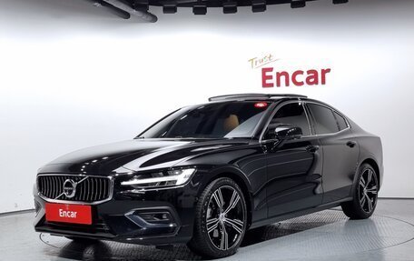 Volvo S60 III, 2021 год, 2 532 000 рублей, 1 фотография