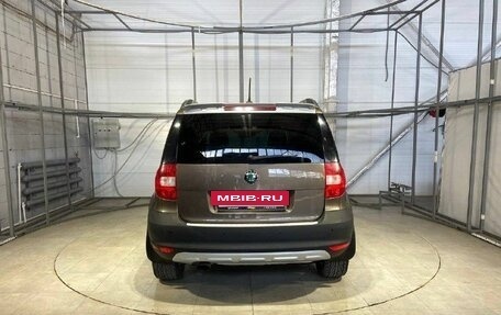 Skoda Yeti I рестайлинг, 2010 год, 779 000 рублей, 6 фотография