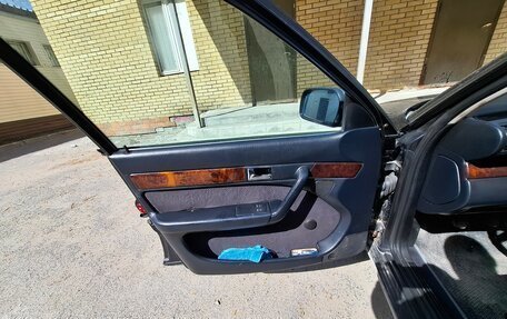 Audi 100, 1992 год, 490 000 рублей, 4 фотография