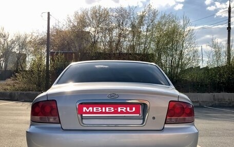 Hyundai Sonata IV рестайлинг, 2004 год, 410 000 рублей, 6 фотография