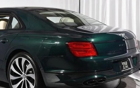 Bentley Flying Spur, 2022 год, 17 300 000 рублей, 7 фотография