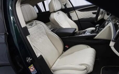 Bentley Flying Spur, 2022 год, 17 300 000 рублей, 9 фотография